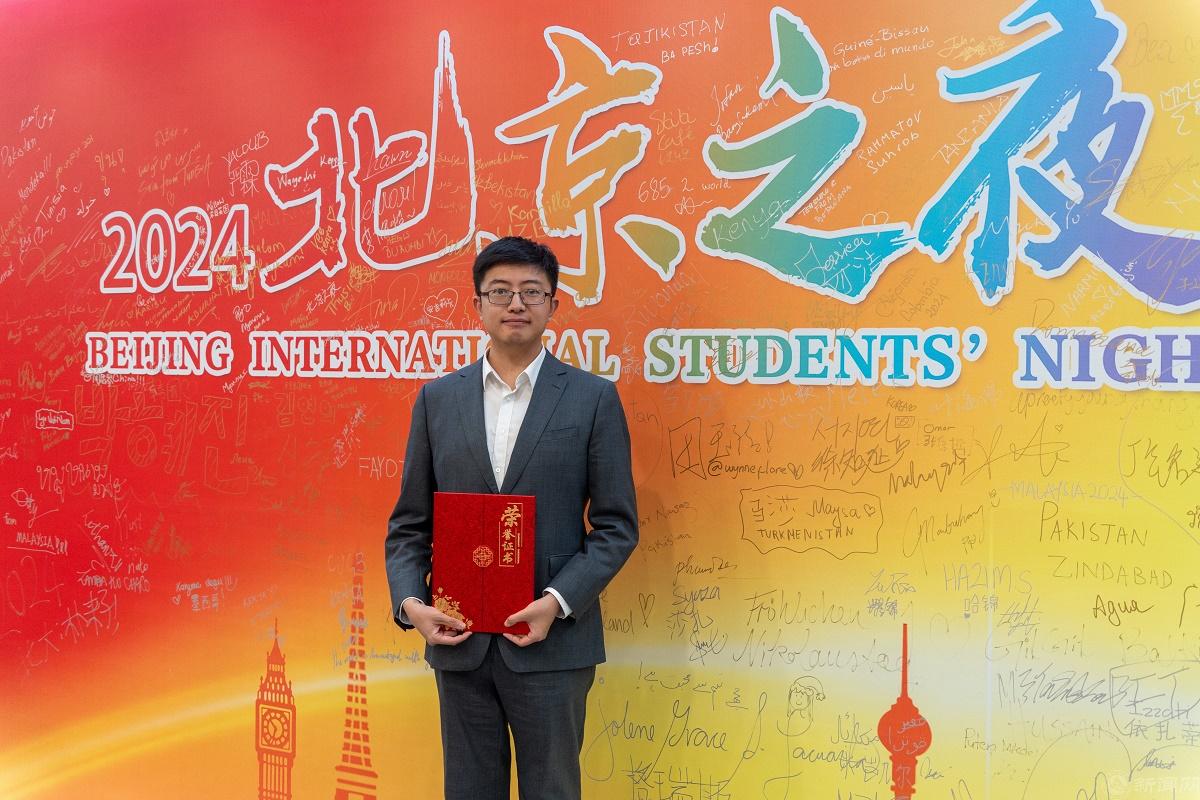 ddeb29e272d4225e8a46b084d02c538.jpg ddeb29e272d4225e8a46b084d02c538.jpg