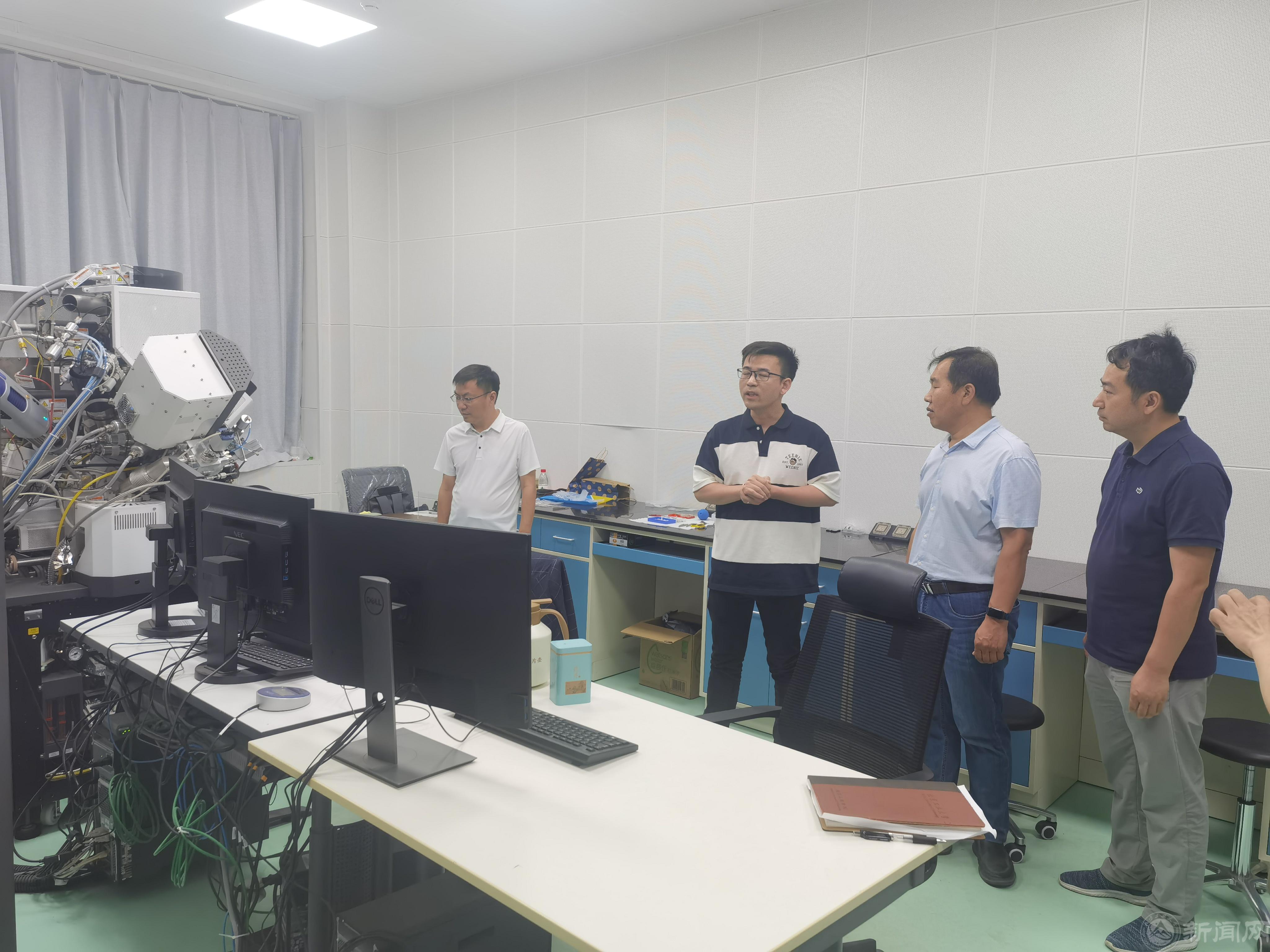 北京工业大学调研1.jpg 北京工业大学调研1.jpg