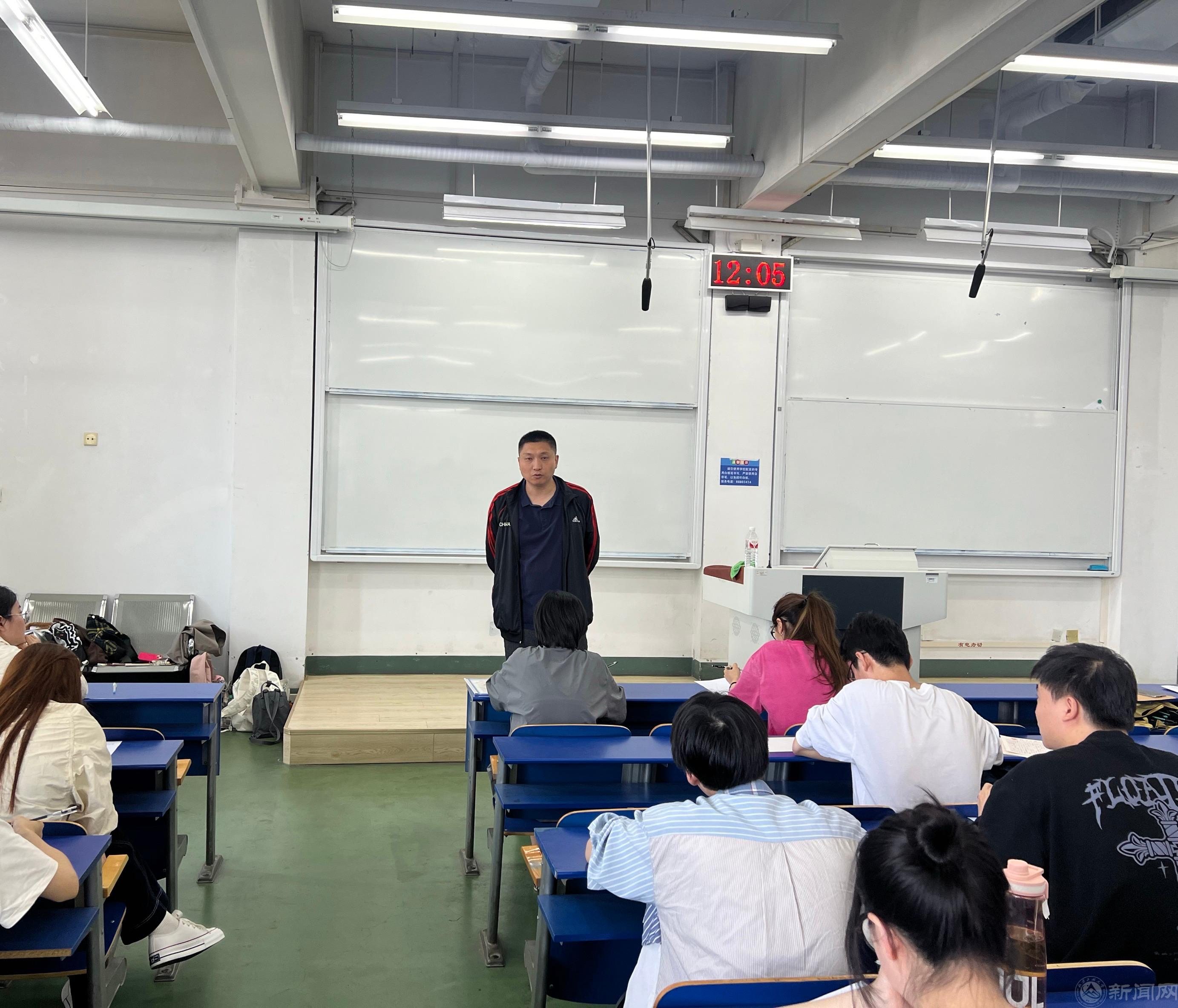 eb2dbe6a89b84de3b7e821ba1c919e3.jpg eb2dbe6a89b84de3b7e821ba1c919e3.jpg