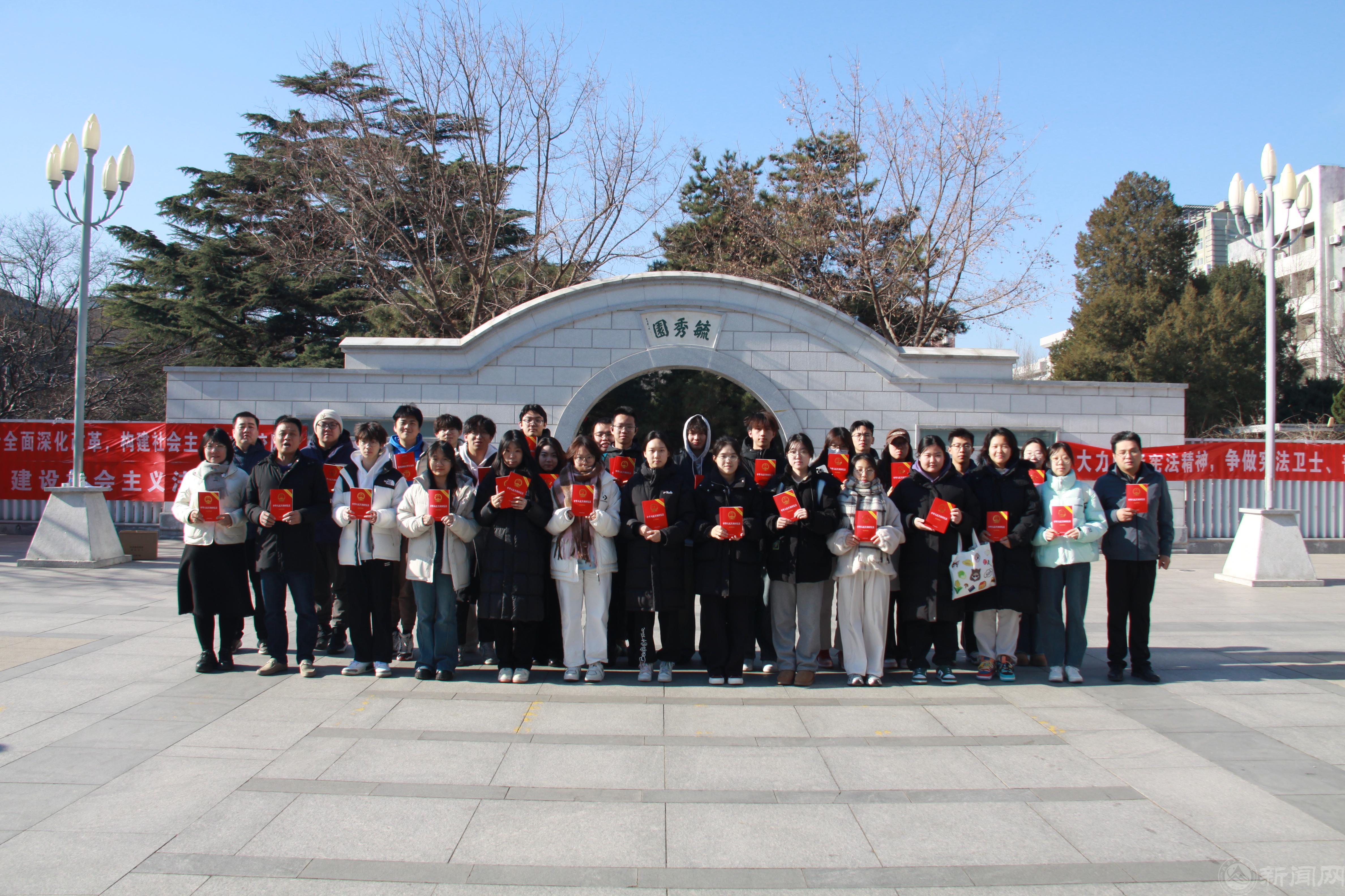 户外宣传.jpg 户外宣传.jpg