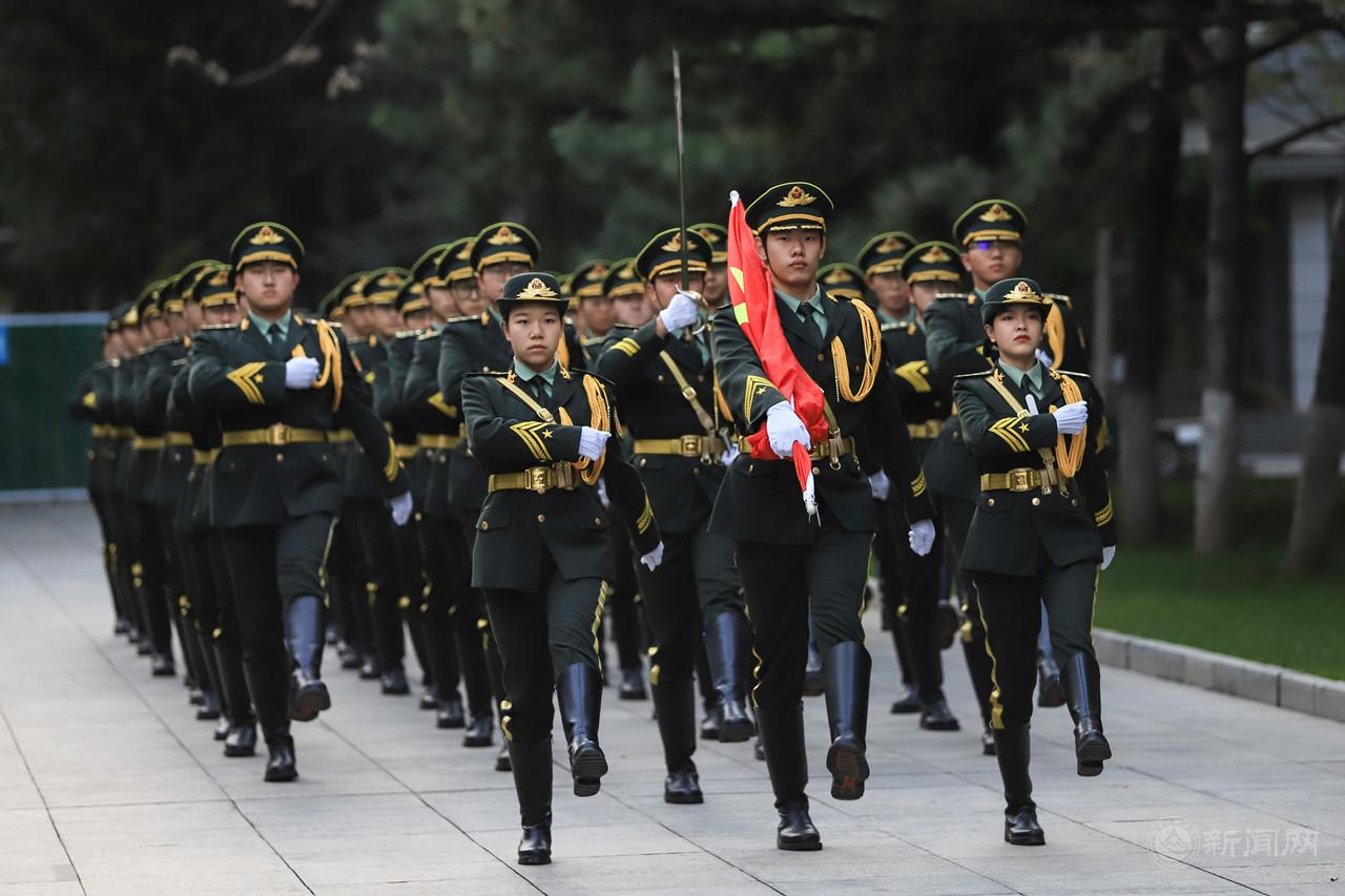 ee48a94f4448181a1c7ffd460985ddc.jpg ee48a94f4448181a1c7ffd460985ddc.jpg