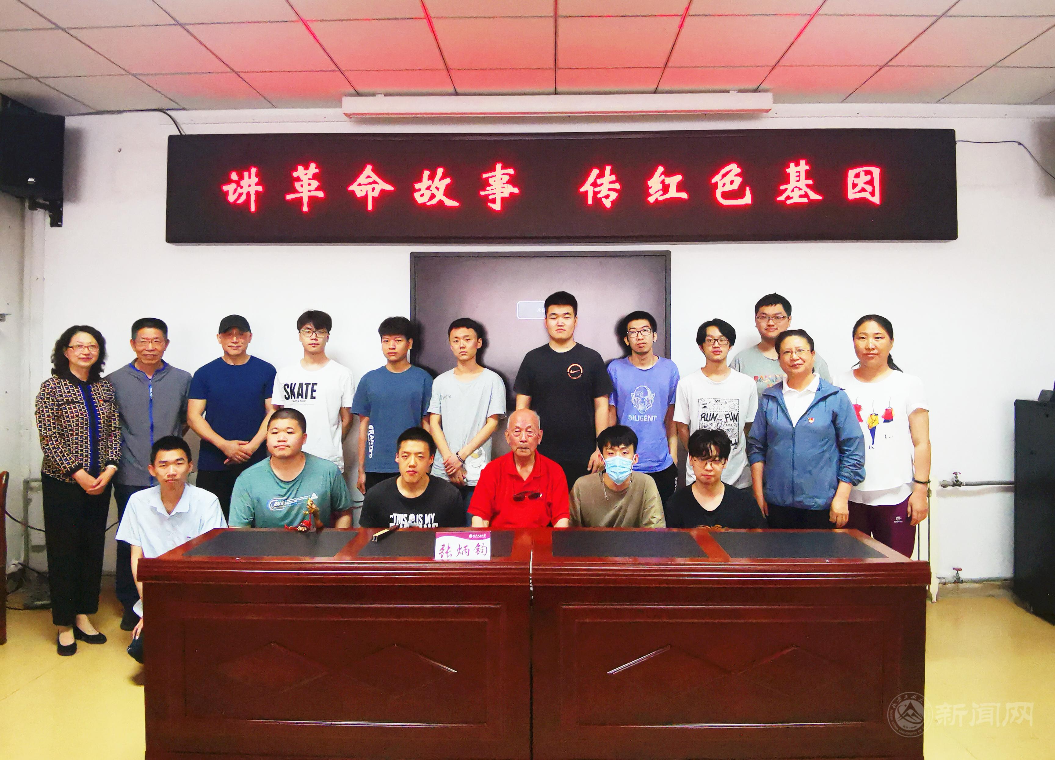 合照1.jpg 合照1.jpg